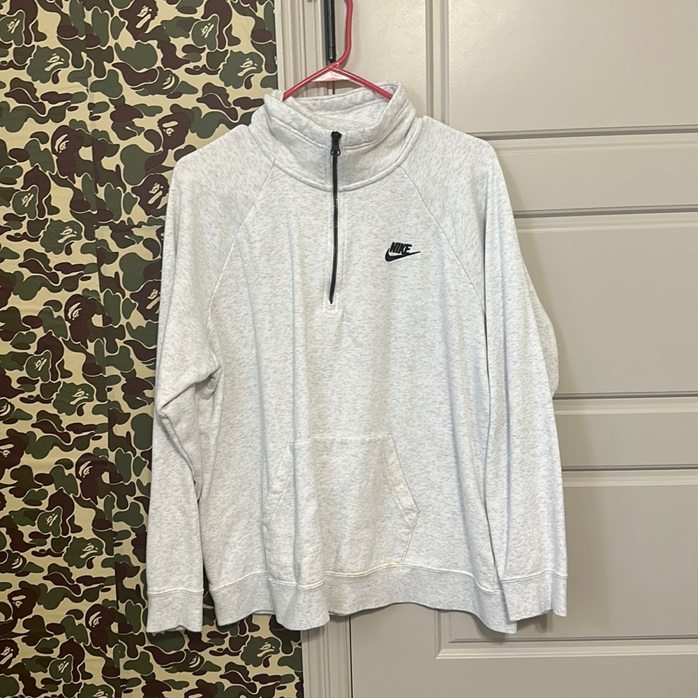 Nike sweater